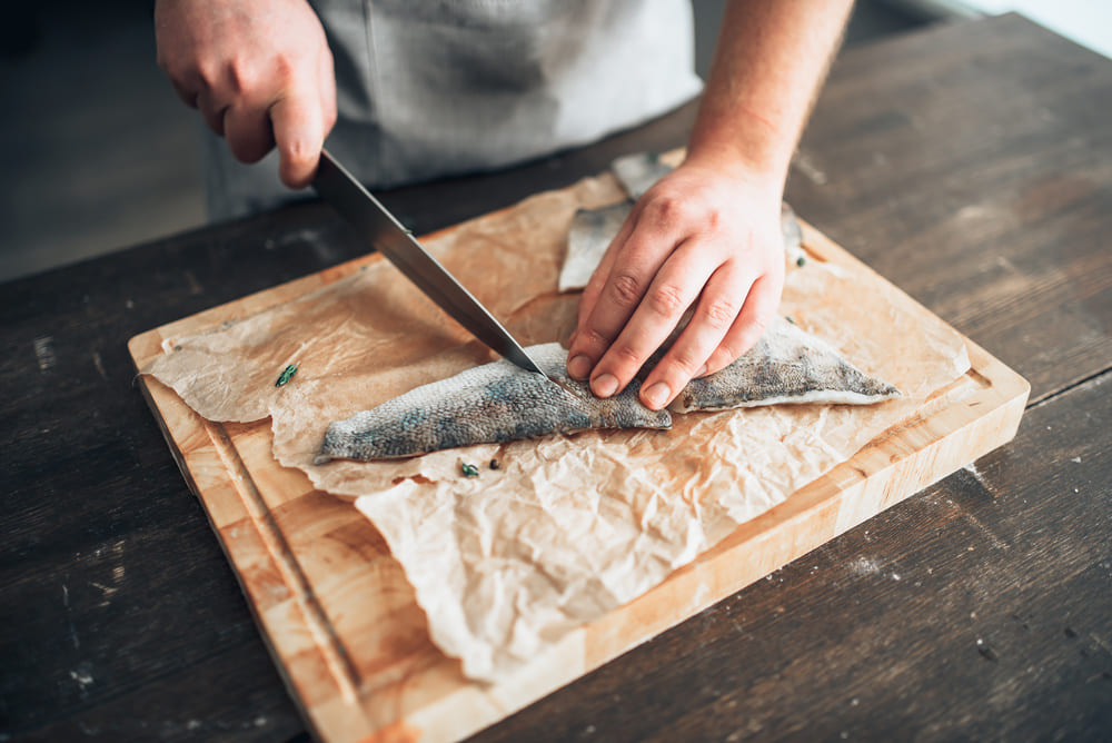 pescado protege cáncer colon