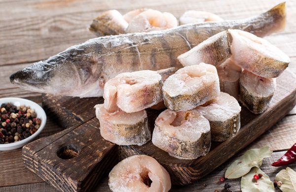 cómo descongelar pescado marisco