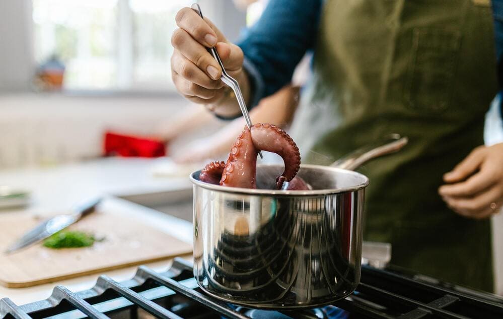 pinzas para cocinar pulpo