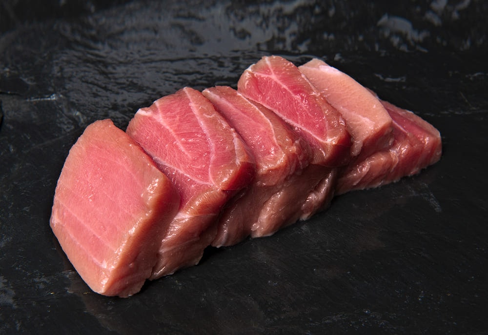 sashimi de atún rojo