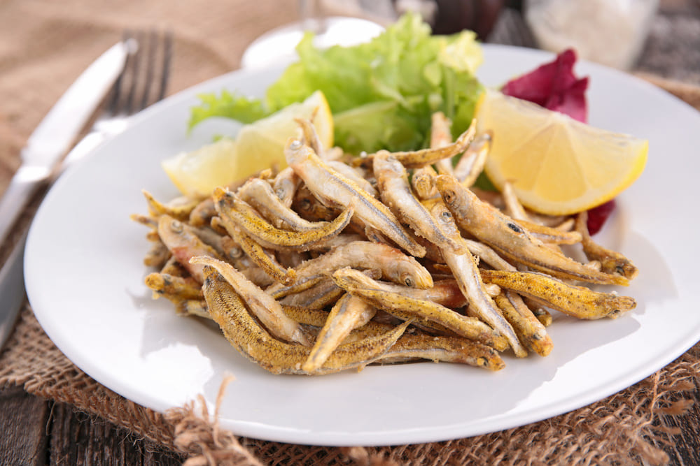 pescado frito con harina